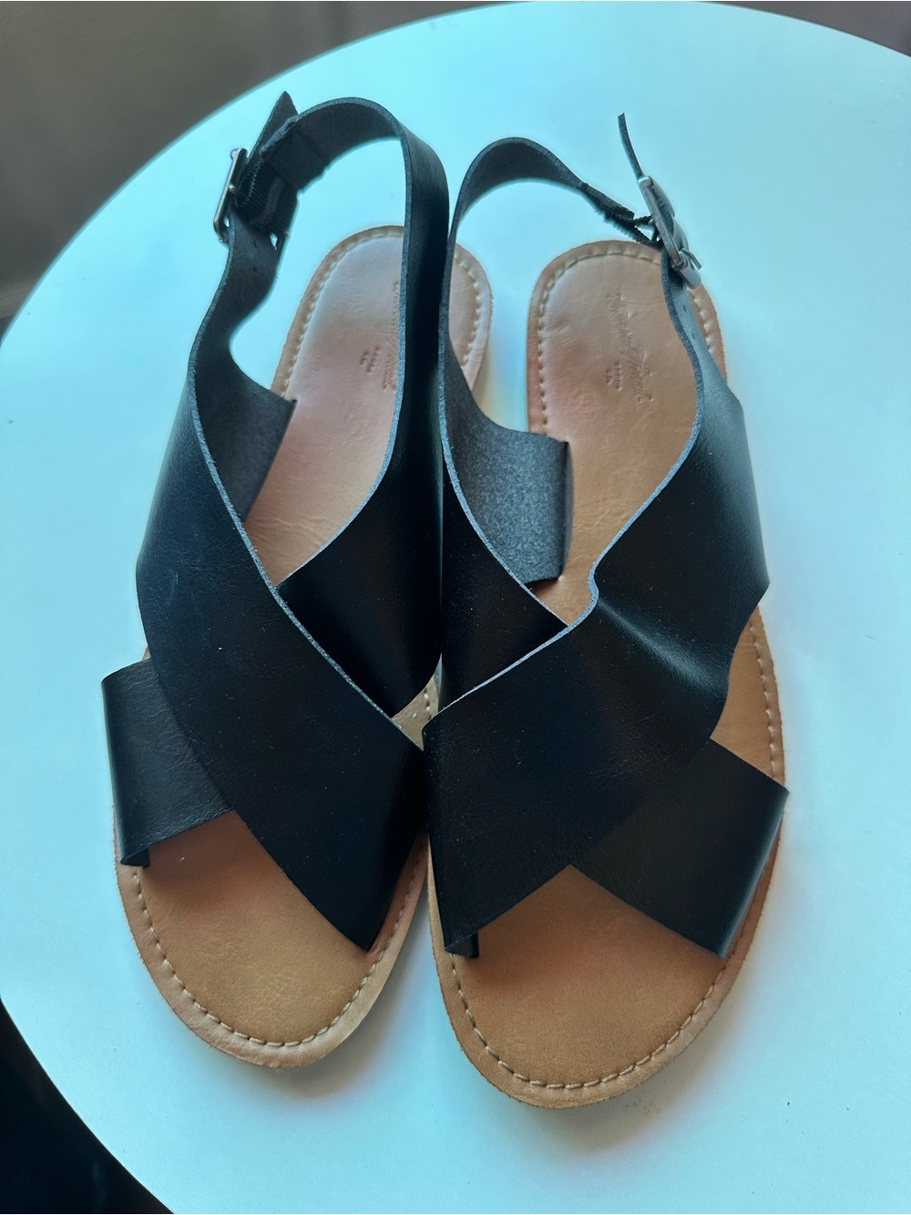 Universal Thread Black Crisscross Slingback Sandals